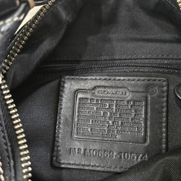 Coach Black Hobo Bag with Stitch Detail - Picture 3 of 7